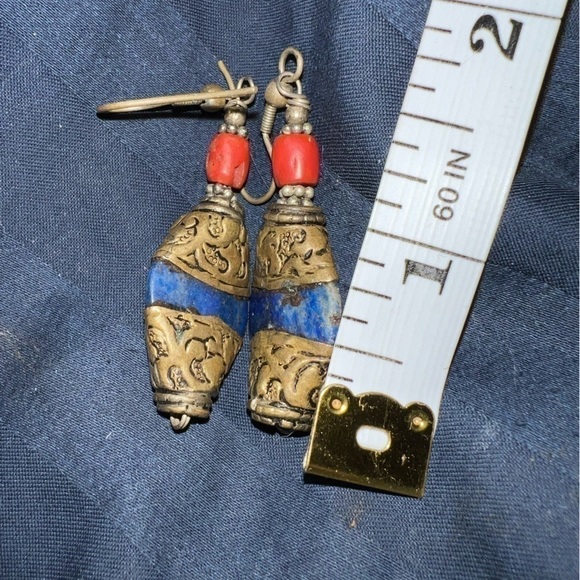 NEPALESE earrings, waisted (smaller in middle) semiprecious - Picture 2 of 4